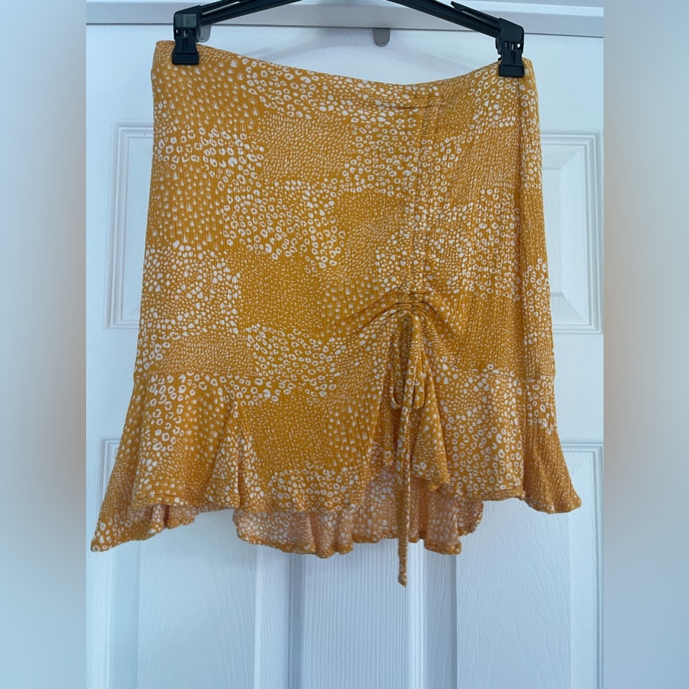 Minkpink yellow adjustable ruched mini skirt size XS
